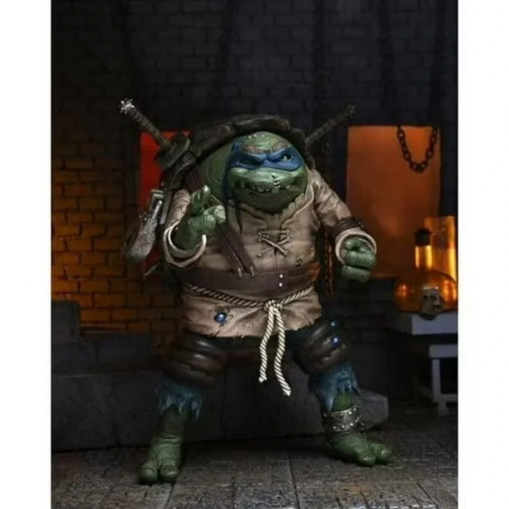 NECA Monsters x TMNT Teenage Mutant Ninja Turtles Leonardo As The Hunchback 7